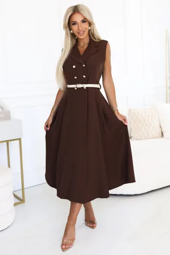 The woman in the photo is wearing a stunning red evening gown, showcasing its elegant back design. This red gown perfectly highlights the model's silhouette, making it ideal for formal occasions.